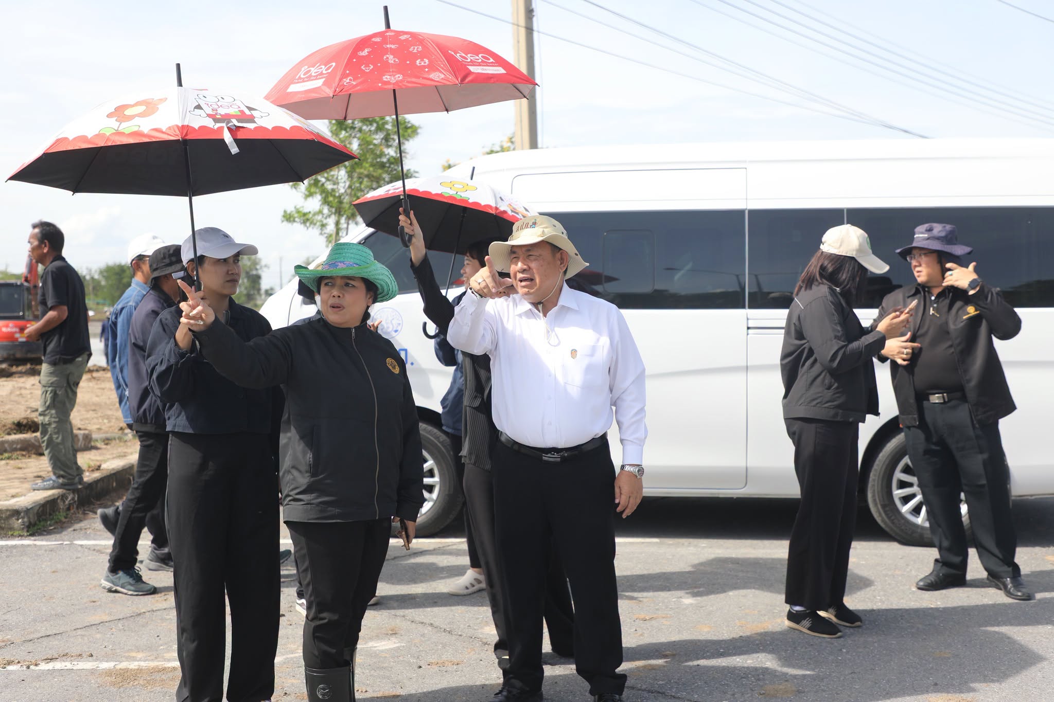 title - ส.ป.ก. ลงพื้นที่ตรวจความพร้อม เตรียมจัดงานจิตอาสาพัฒนาด้านการเกษตร ณ ศูนย์ศิลปาชีพบางไทร